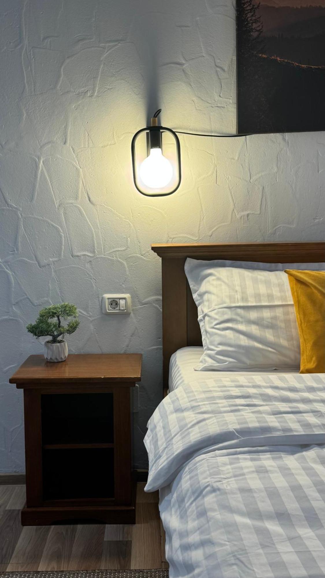 Hotel Lucy Star Cluj-Napoca Buitenkant foto